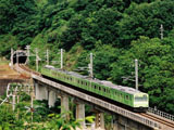 芝山トンネル西口